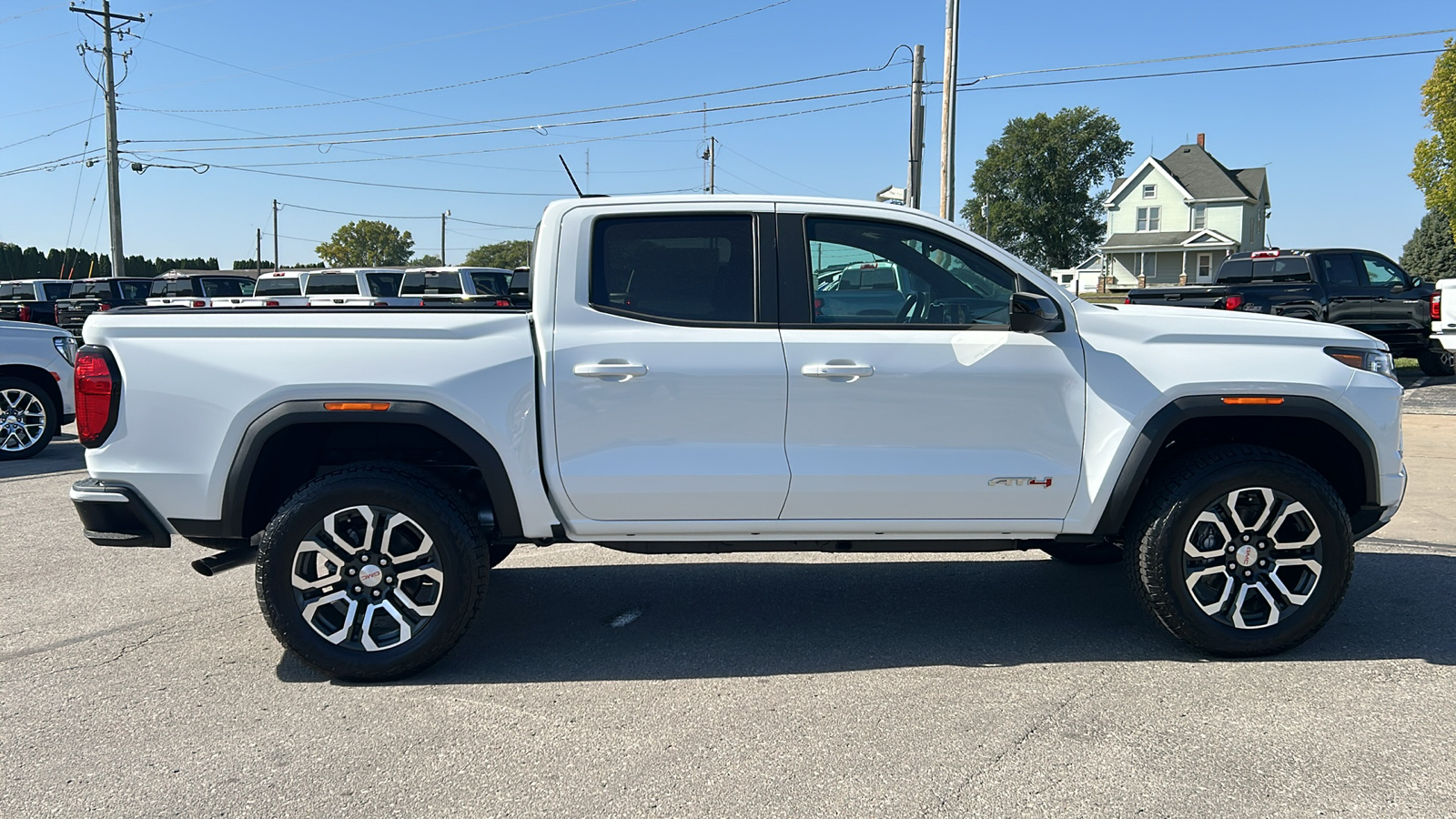 2024 GMC Canyon AT4 2