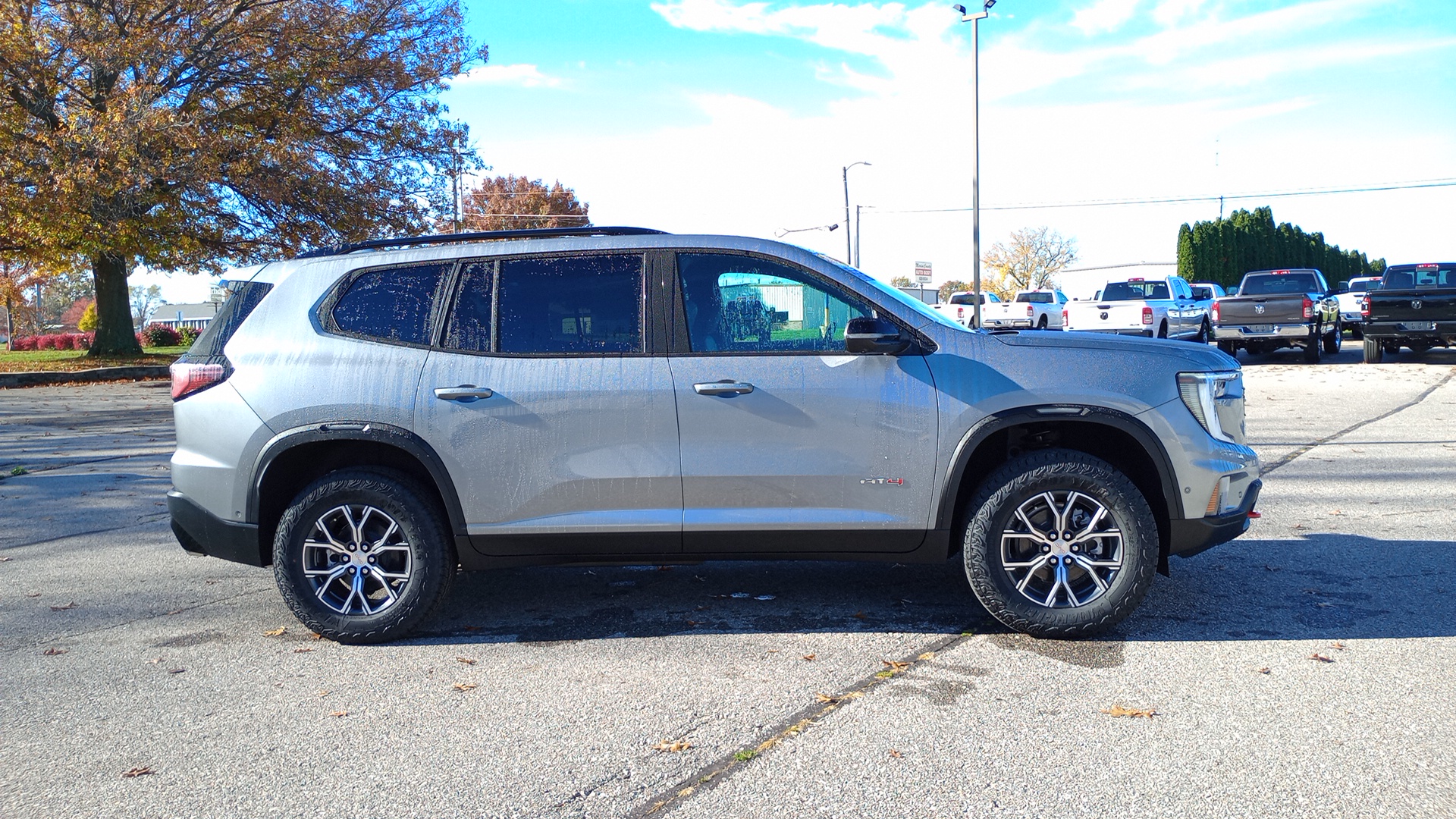 2024 GMC Acadia AT4 2