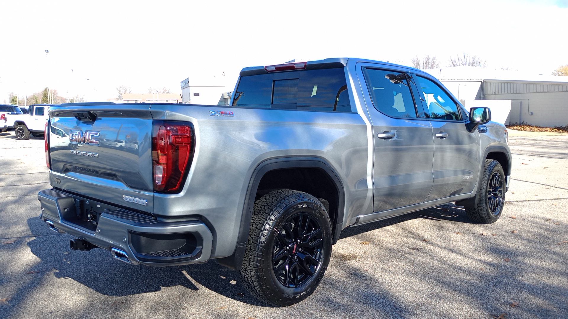 2025 GMC Sierra 1500 Elevation 3