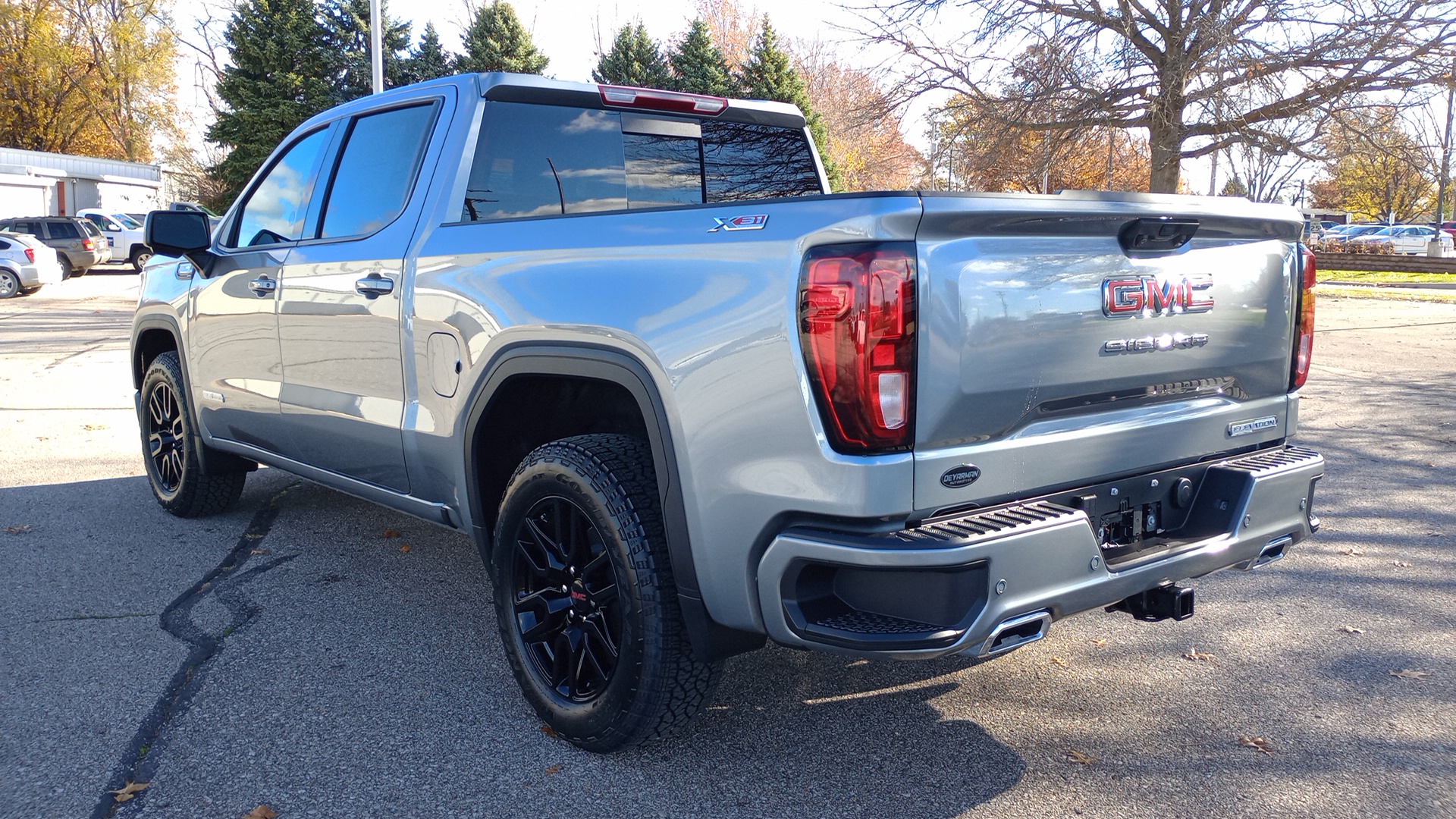 2025 GMC Sierra 1500 Elevation 5