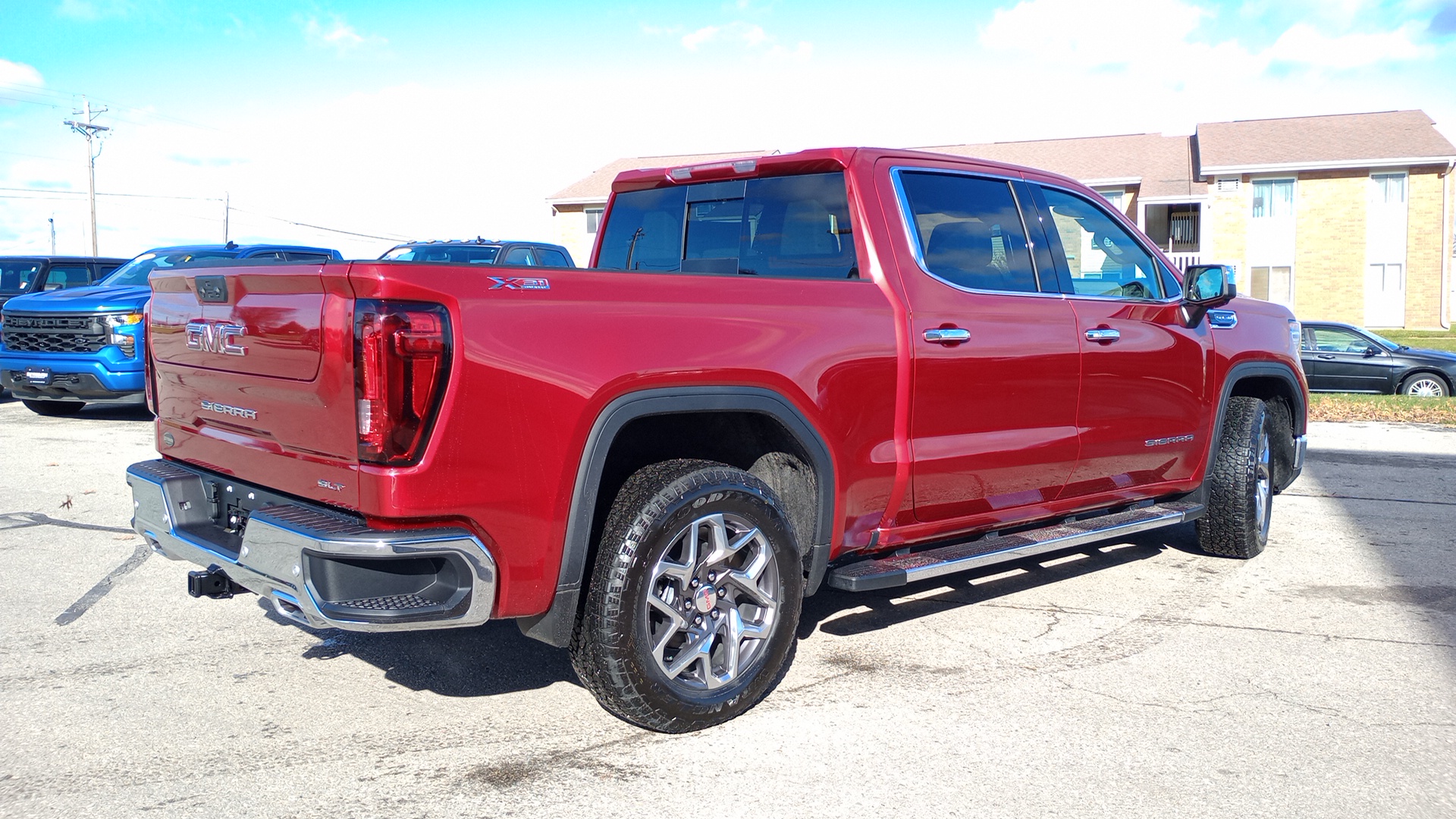 2025 GMC Sierra 1500 SLT 3