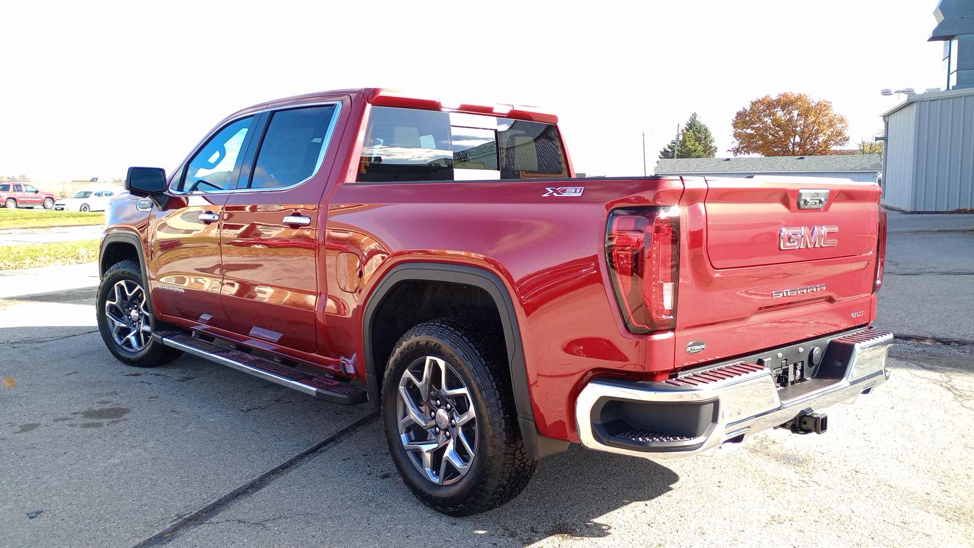 2025 GMC Sierra 1500 SLT 5