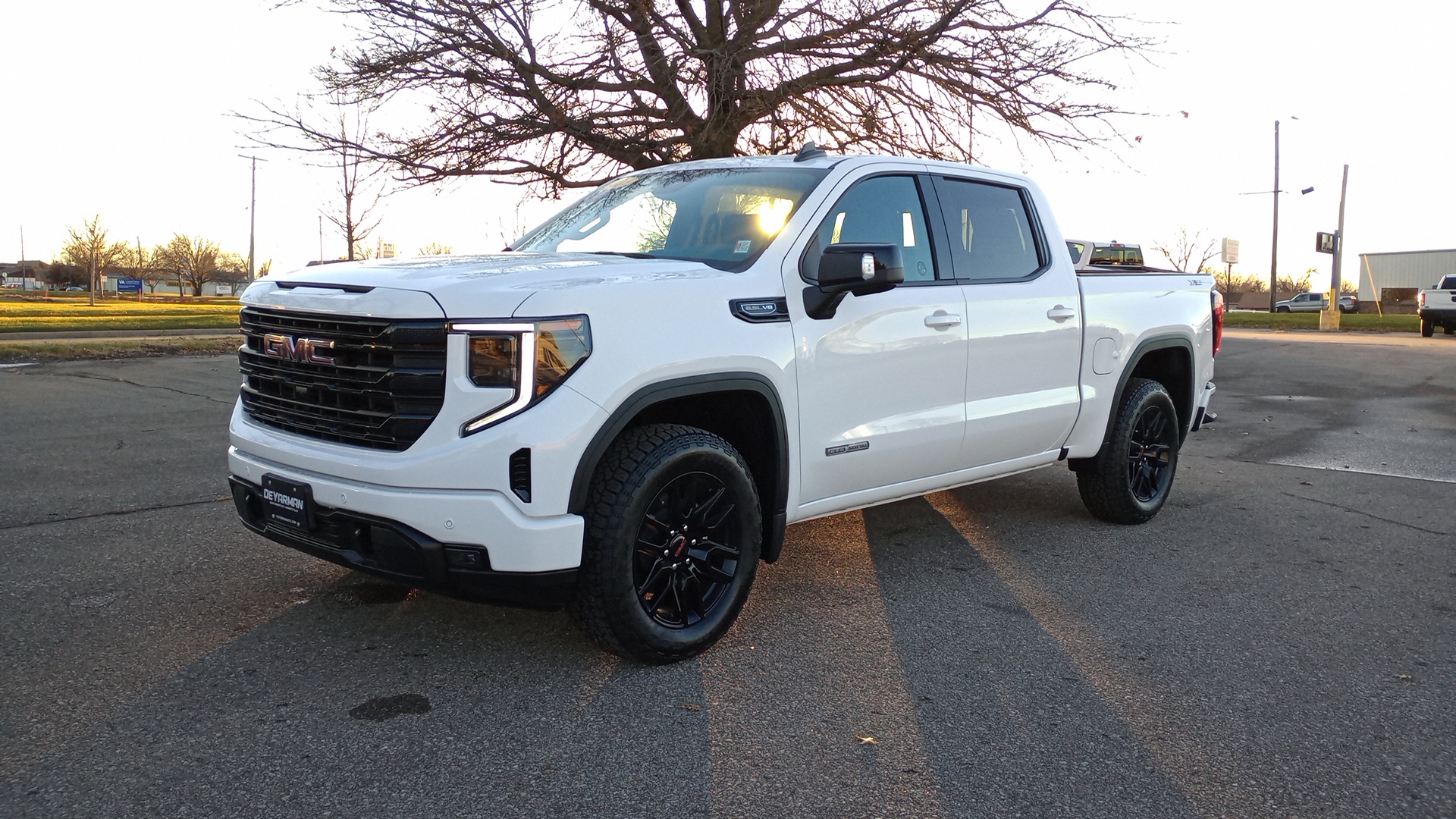 2025 GMC Sierra 1500 Elevation 7