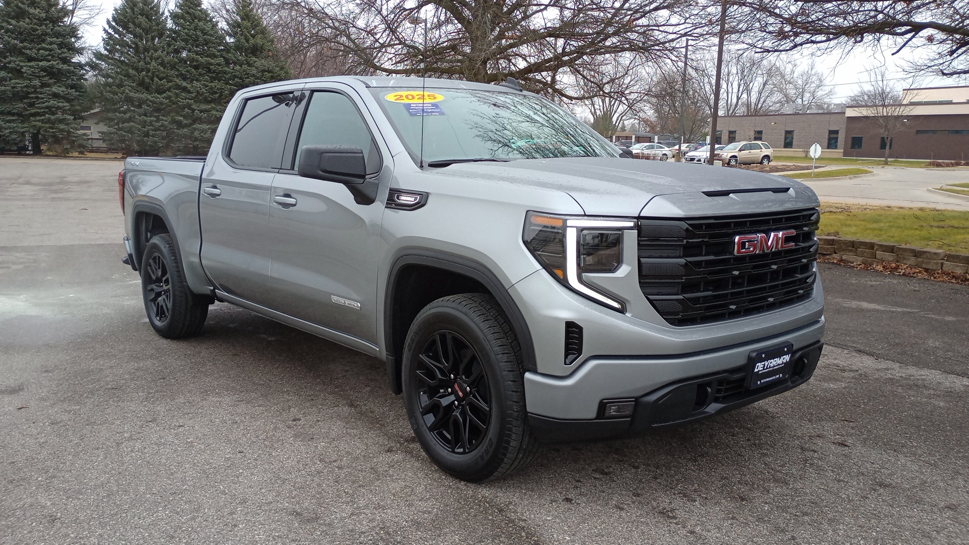 2025 GMC Sierra 1500 Elevation 1