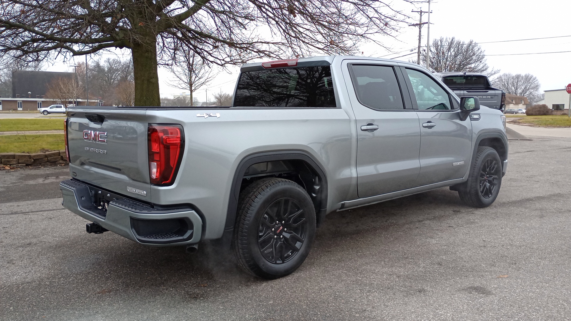 2025 GMC Sierra 1500 Elevation 3