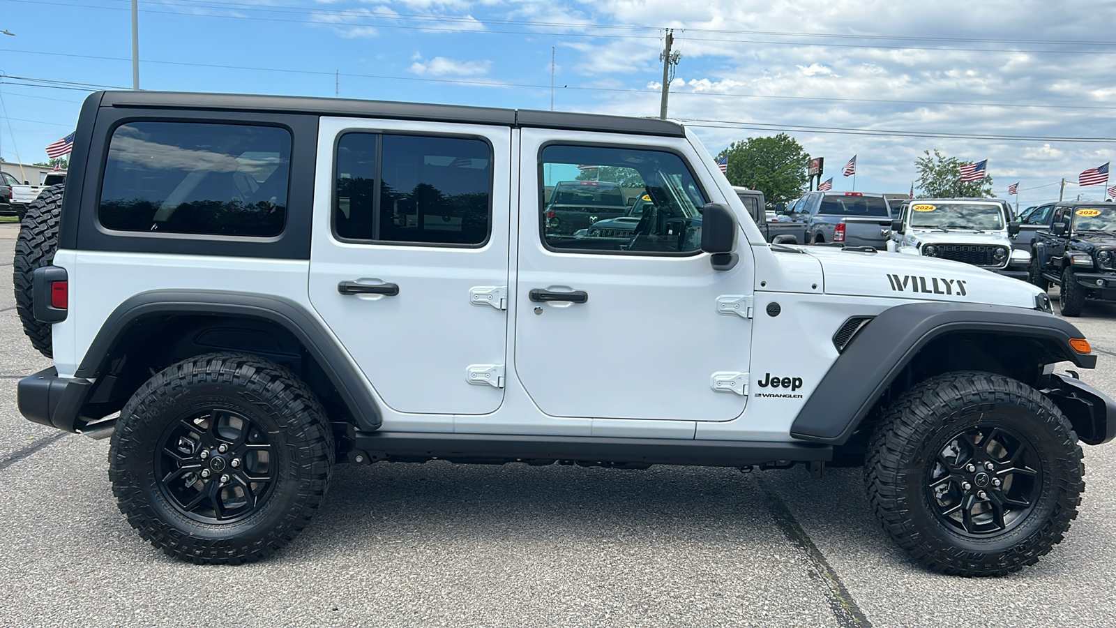 2024 Jeep Wrangler Willys 2