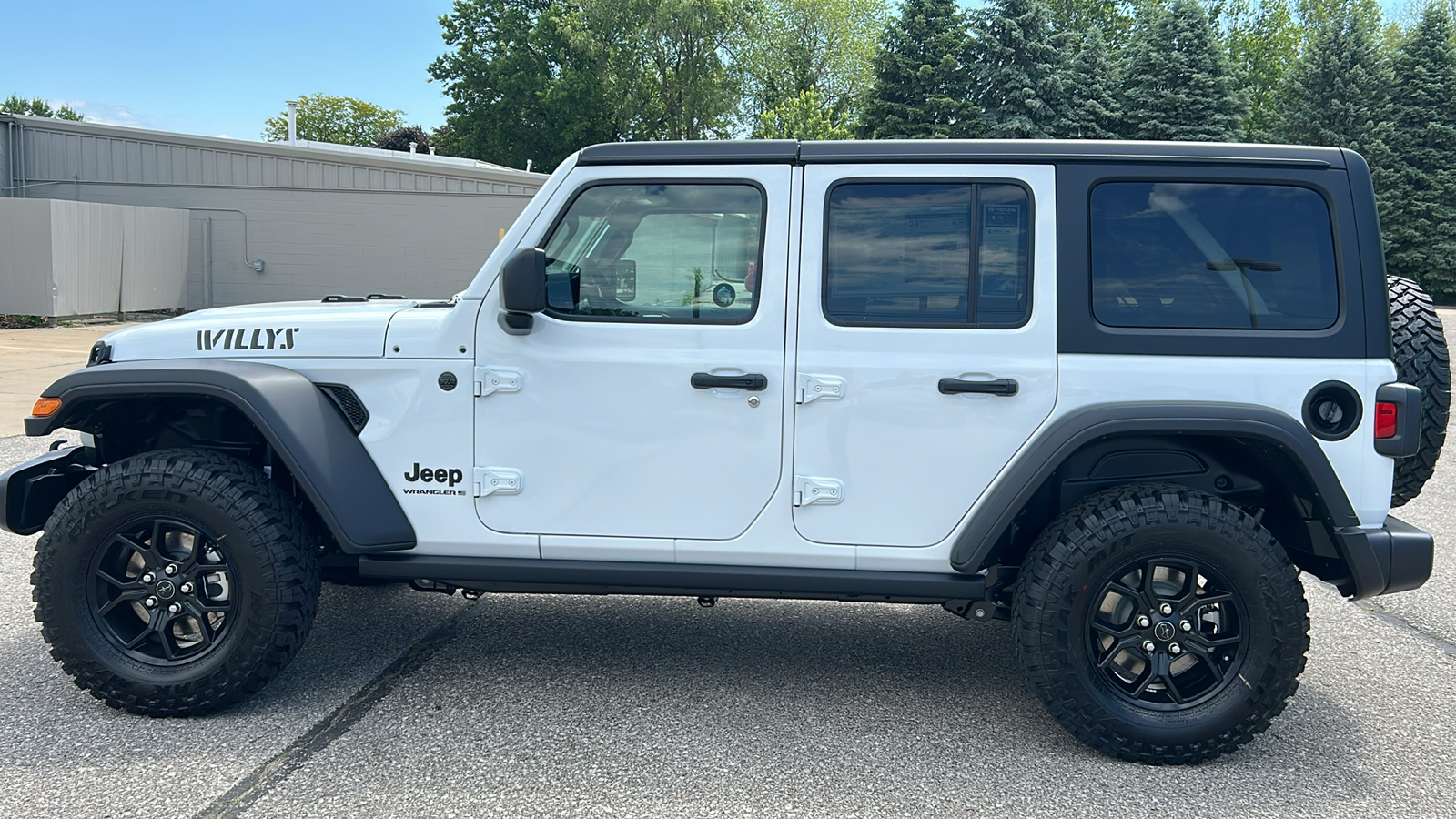 2024 Jeep Wrangler Willys 6