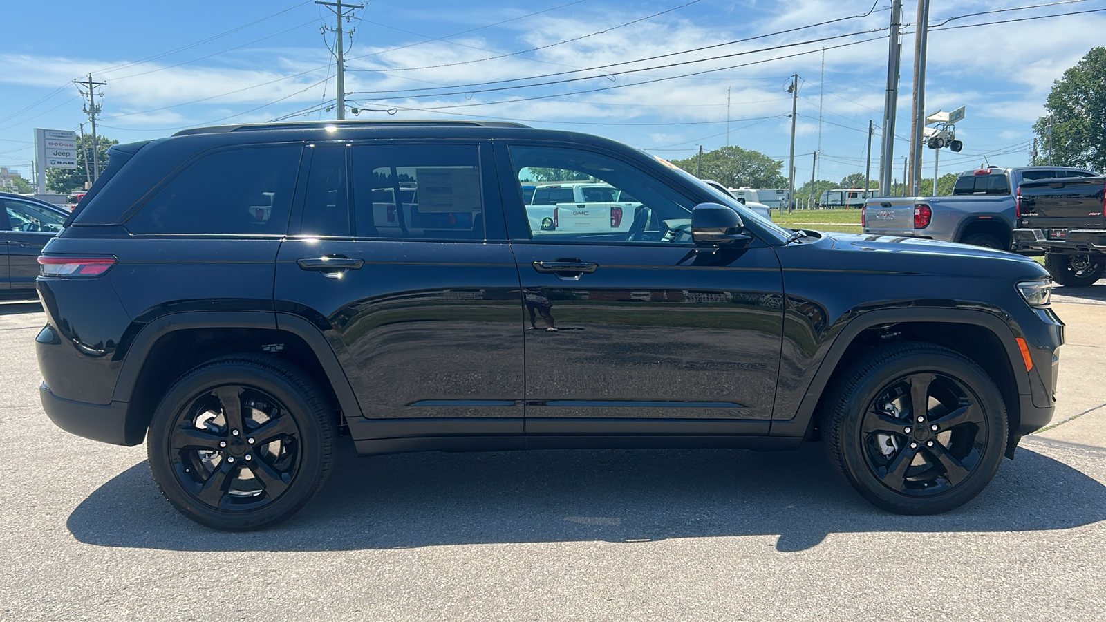 2024 Jeep Grand Cherokee Altitude X 2