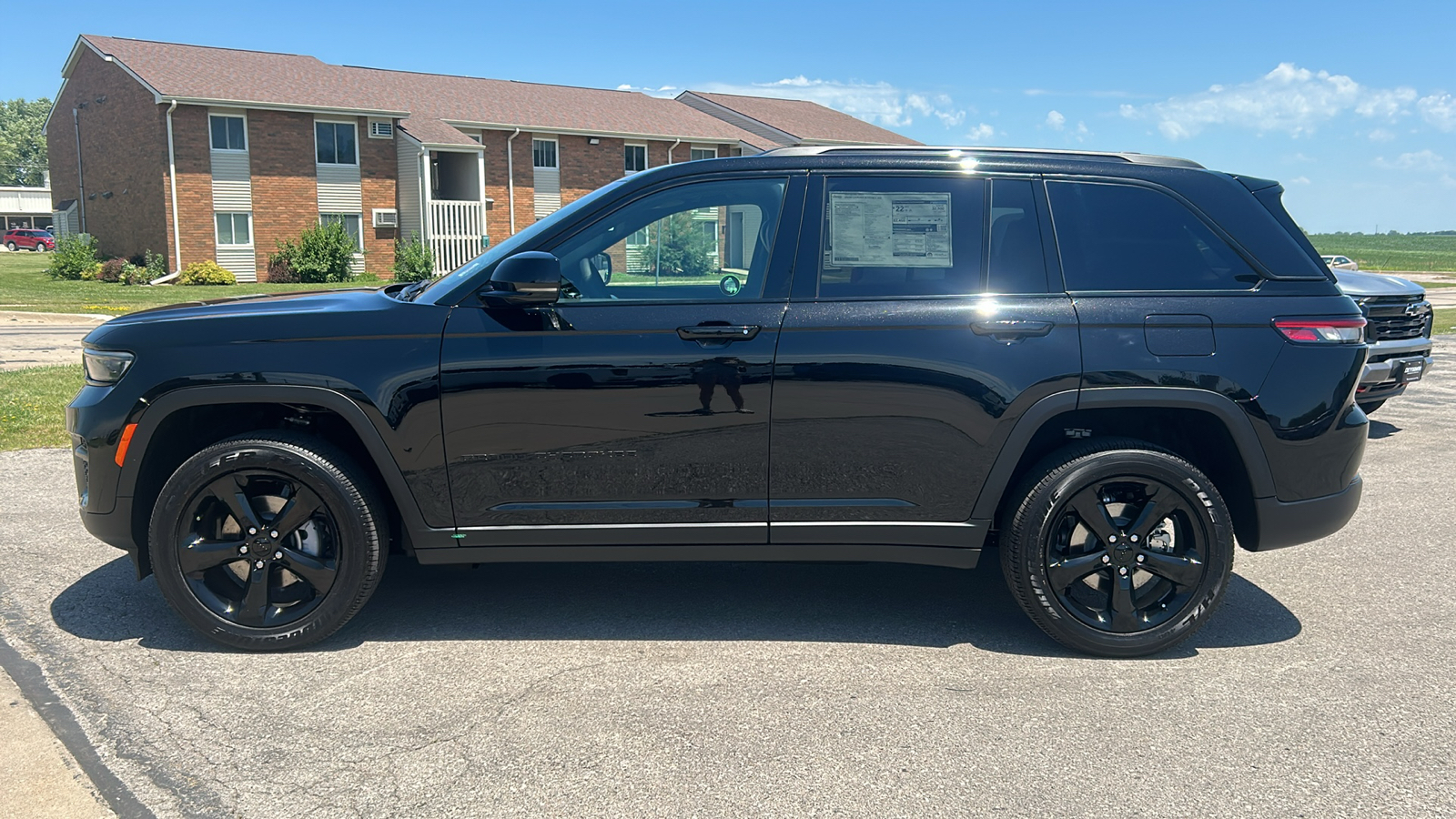 2024 Jeep Grand Cherokee Altitude X 6