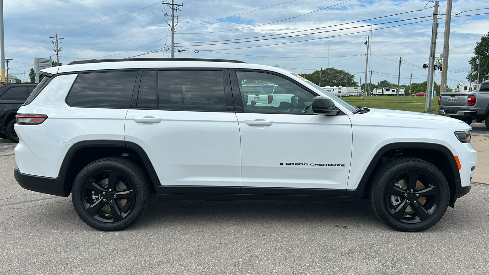 2024 Jeep Grand Cherokee L Altitude X 2