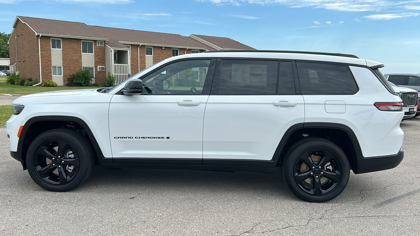 2024 Jeep Grand Cherokee L Altitude X 6