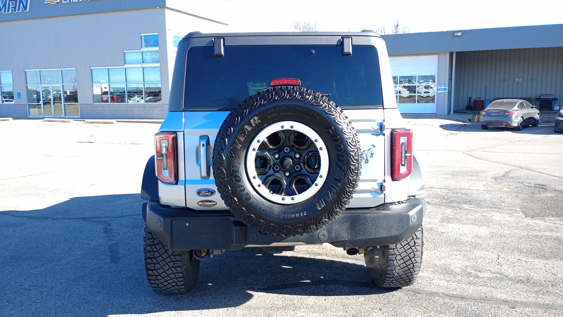 2023 Ford Bronco Outer Banks 4