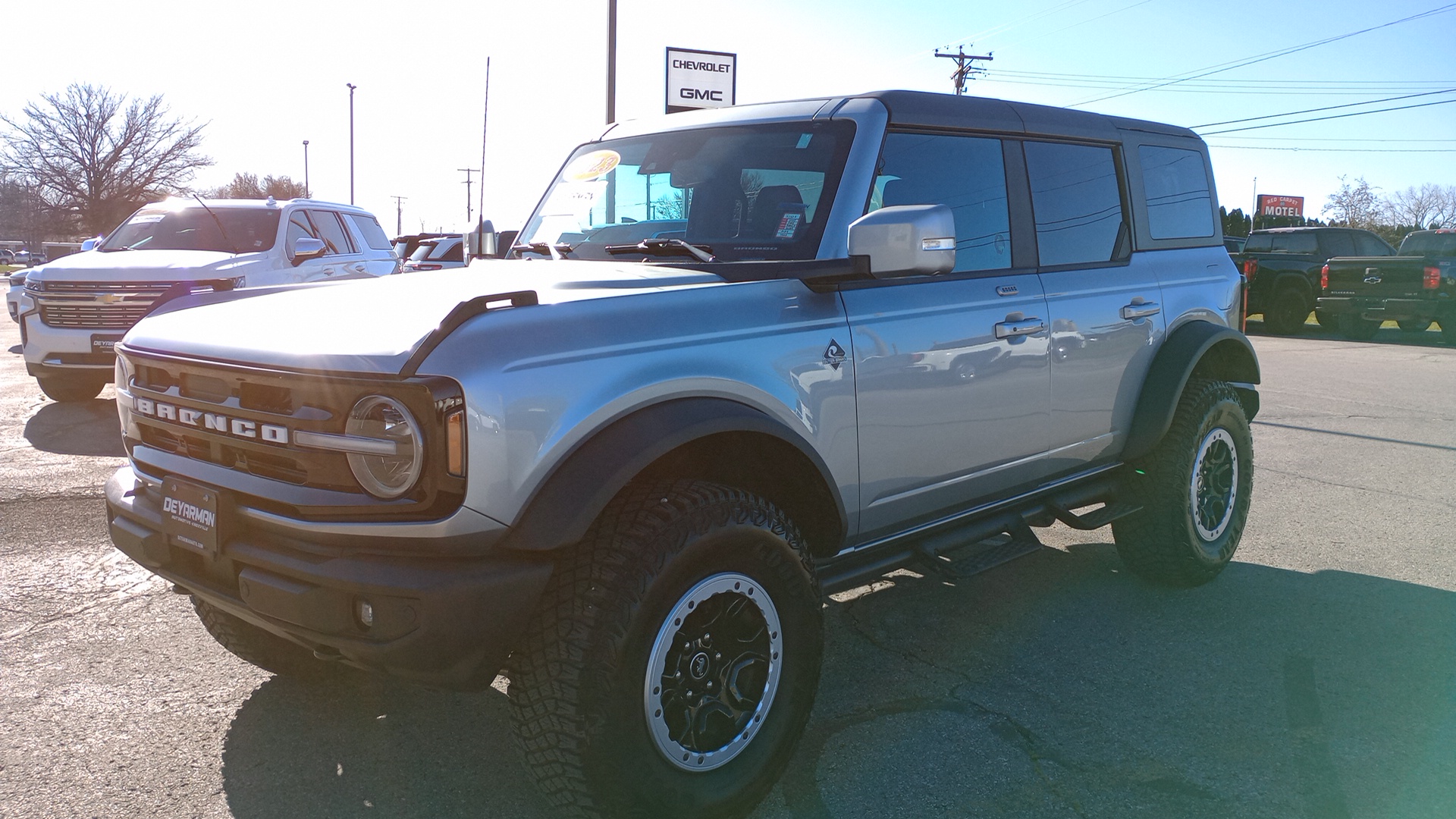 2023 Ford Bronco Outer Banks 7