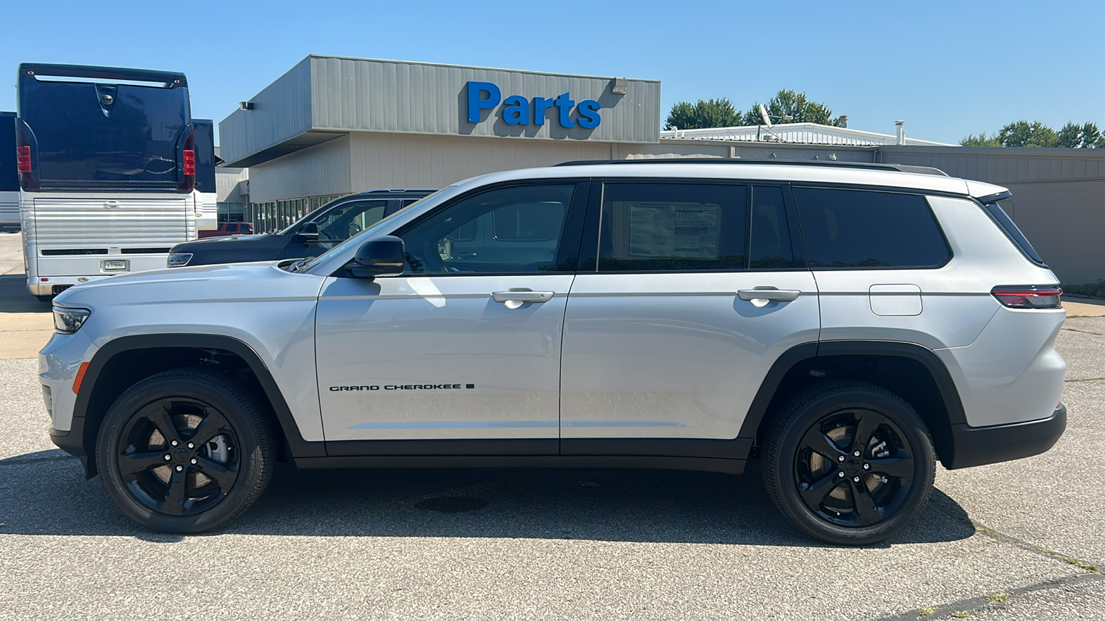 2024 Jeep Grand Cherokee L Altitude X 6