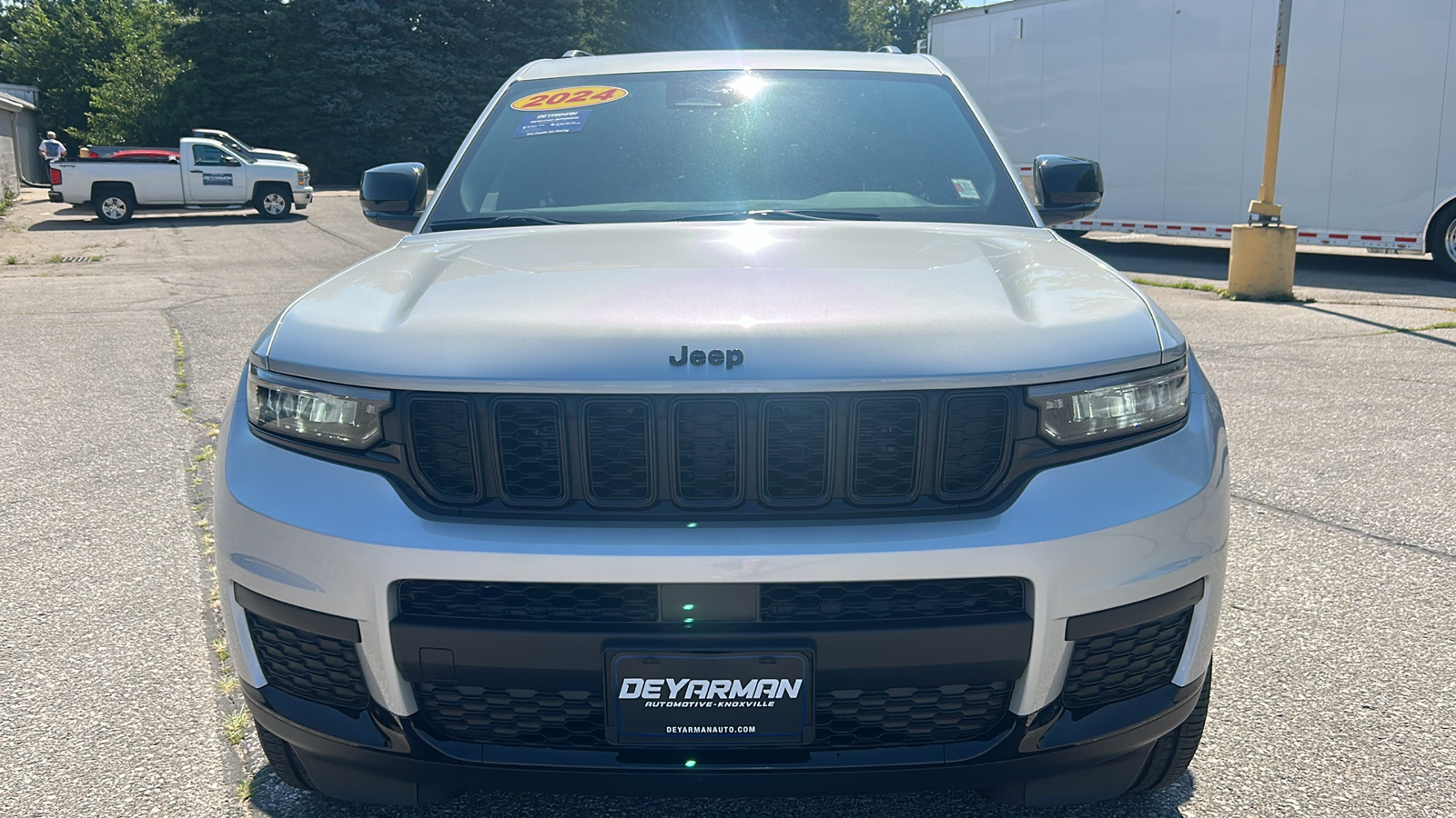 2024 Jeep Grand Cherokee L Altitude X 8