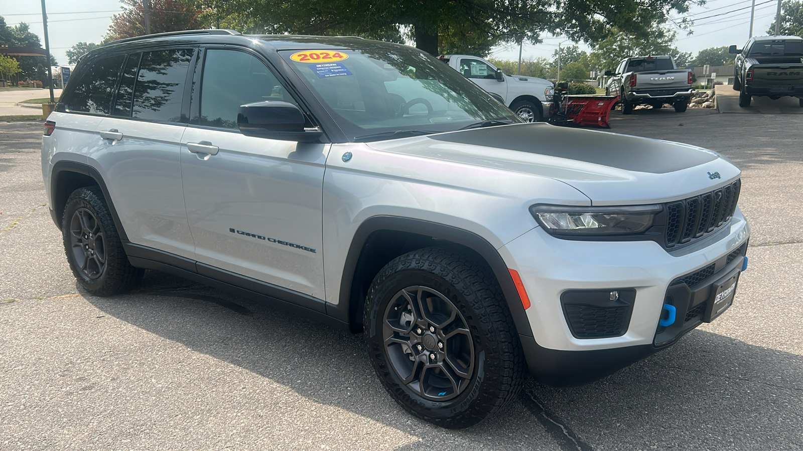 2024 Jeep Grand Cherokee Trailhawk 4xe 1