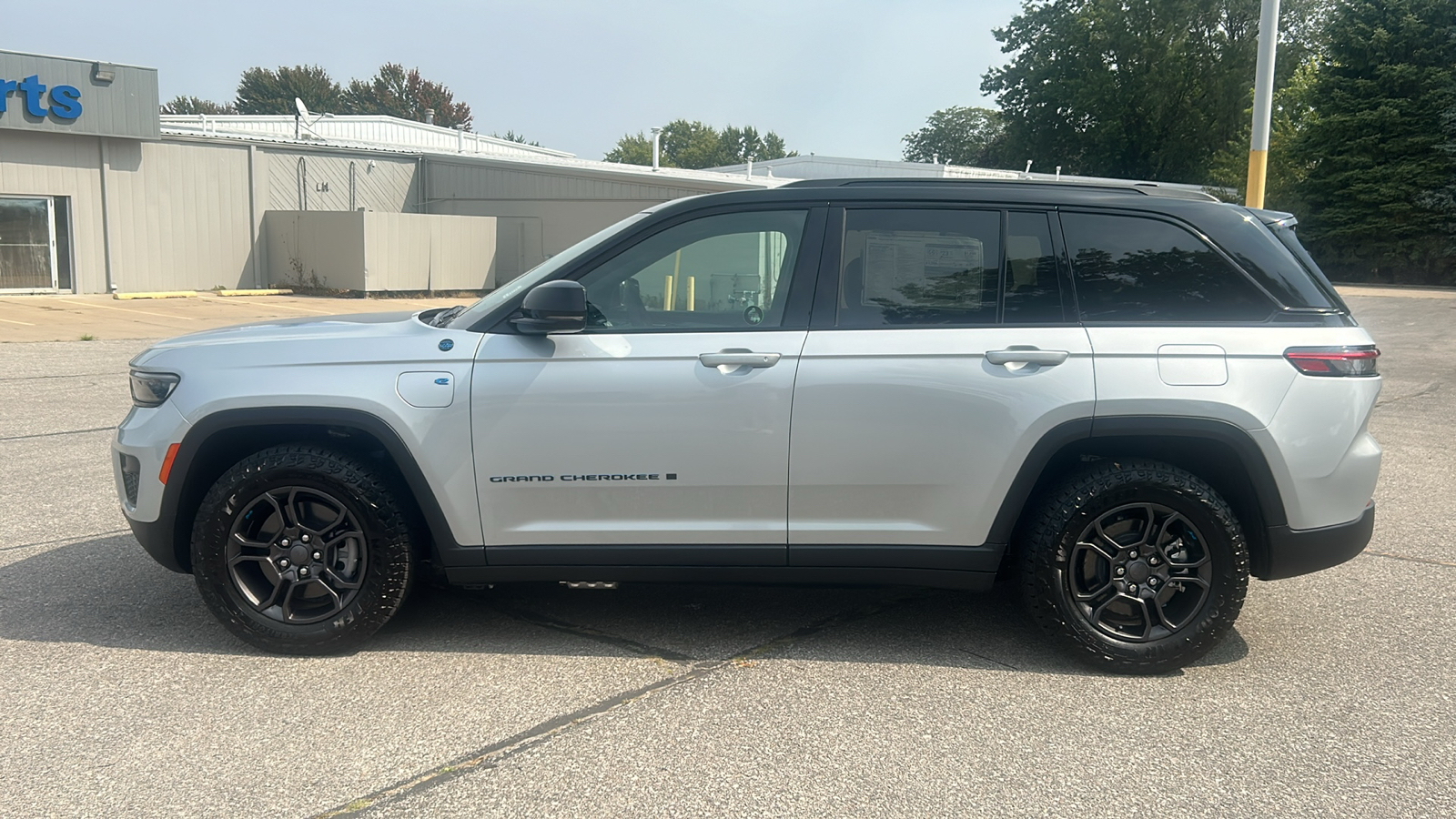 2024 Jeep Grand Cherokee Trailhawk 4xe 6