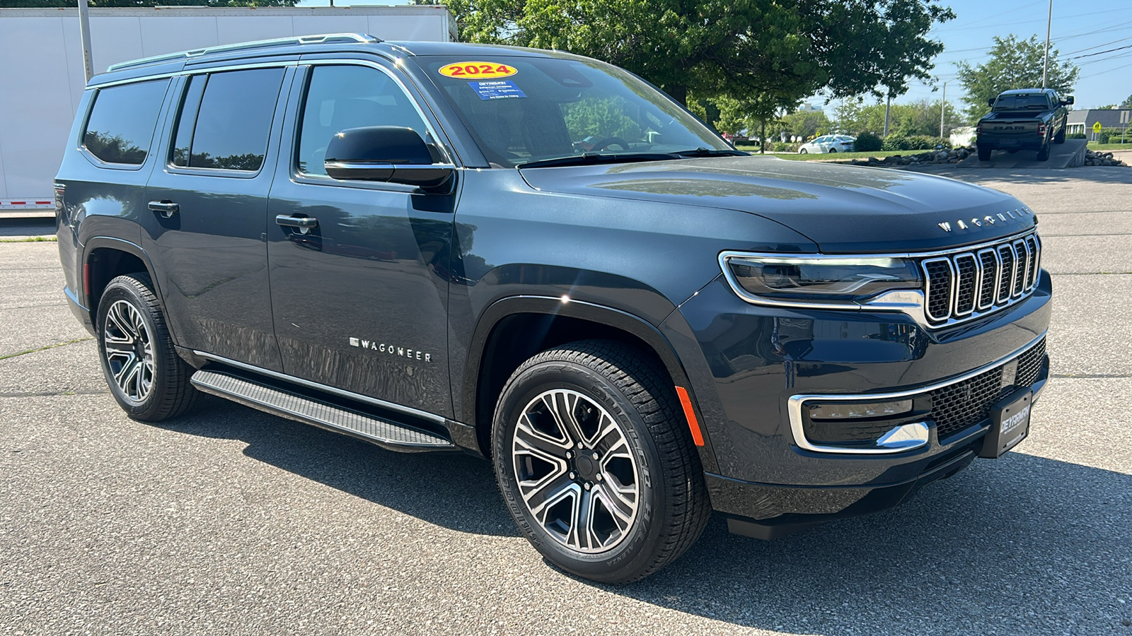 2024 Jeep Wagoneer Base 1