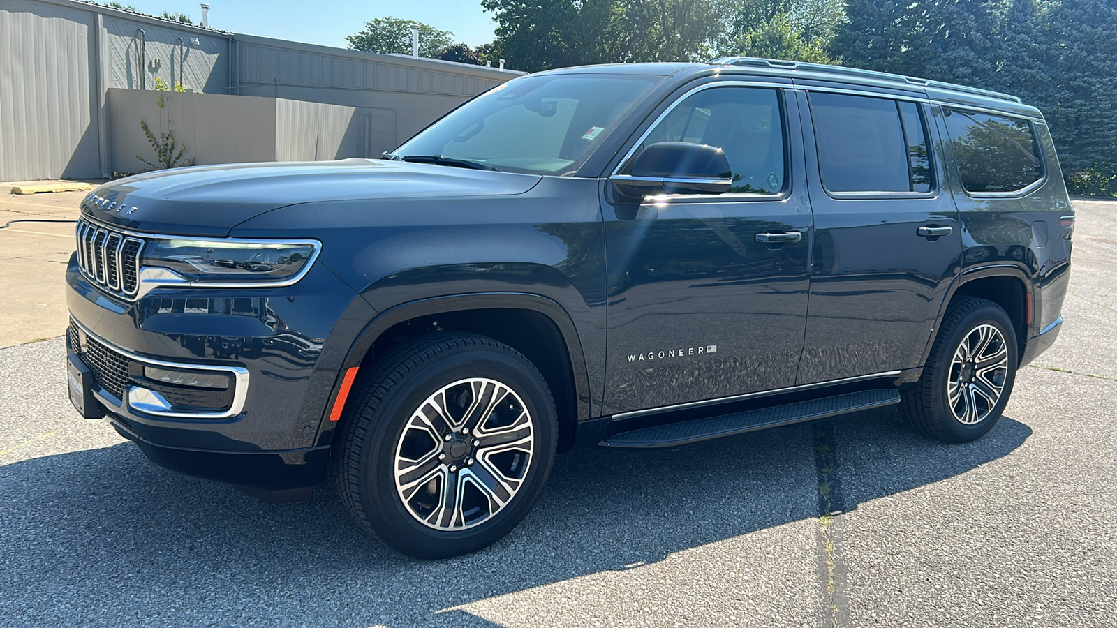 2024 Jeep Wagoneer Base 7