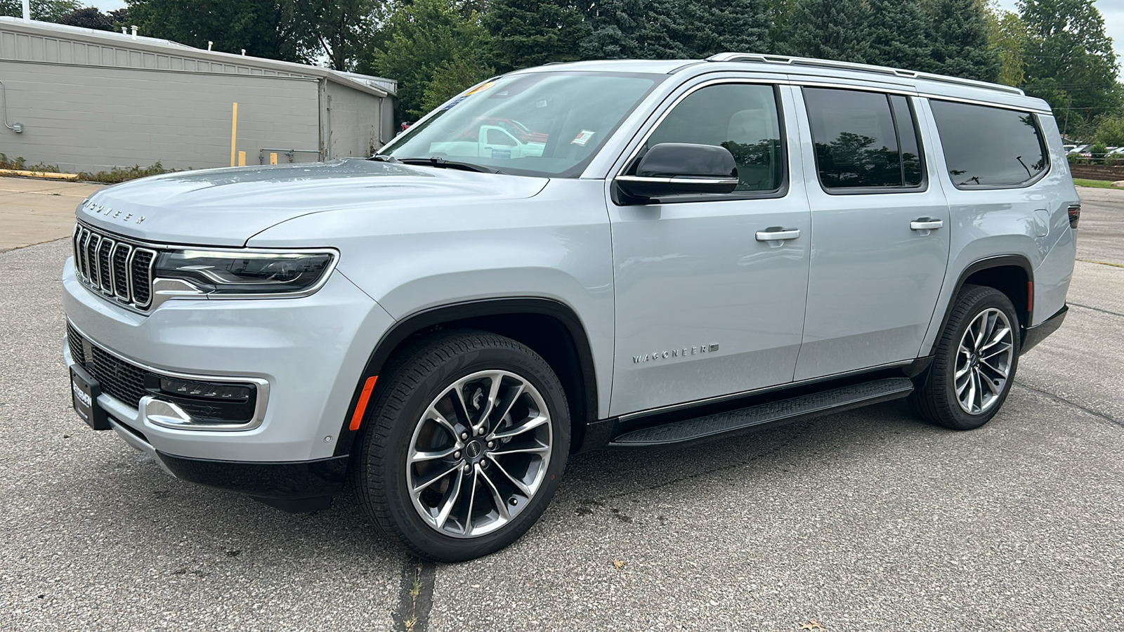 2024 Jeep Wagoneer L Series II 7