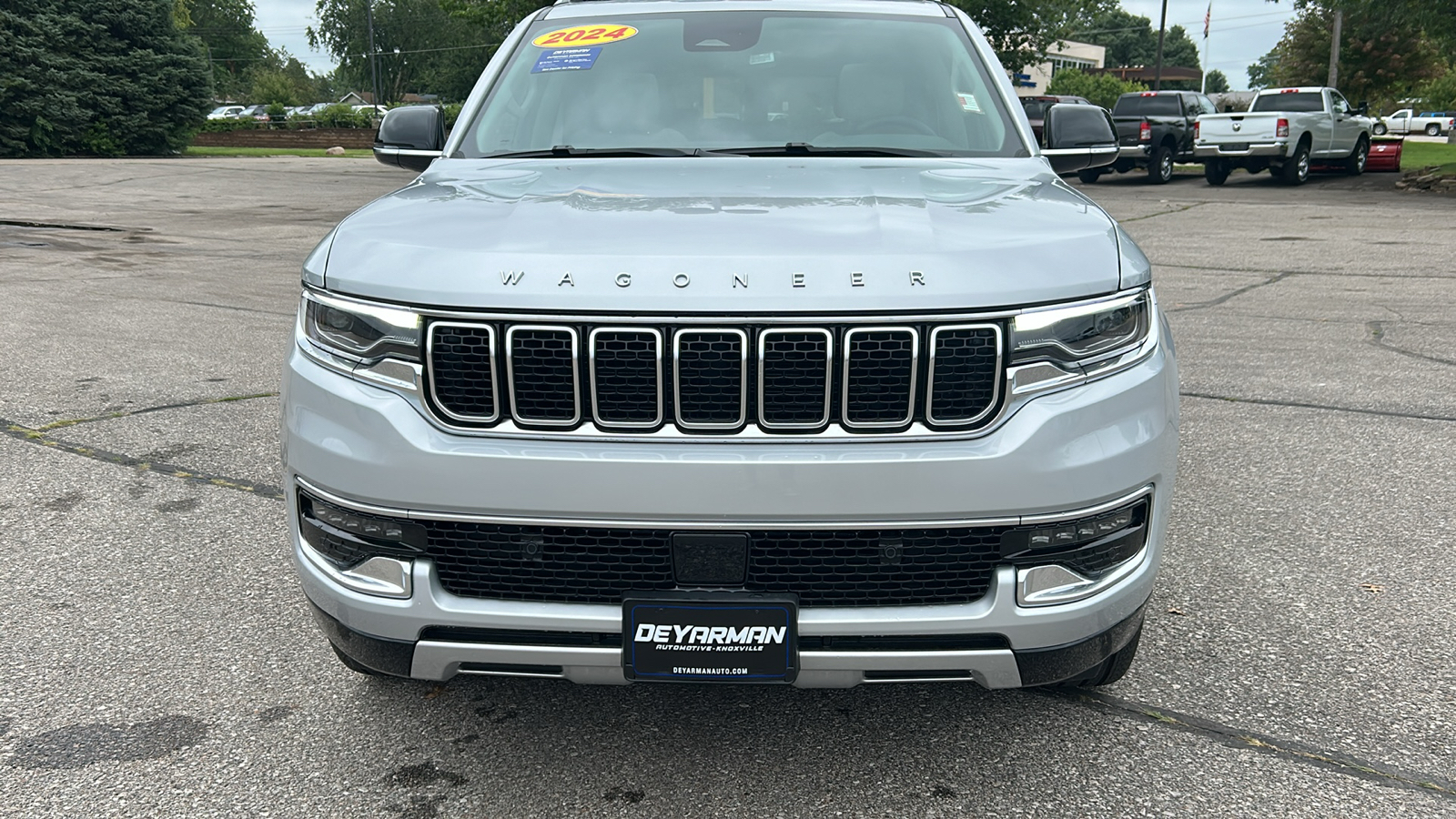 2024 Jeep Wagoneer L Series II 8