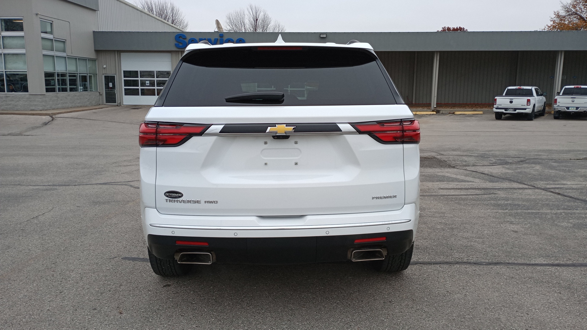 2023 Chevrolet Traverse Premier 4