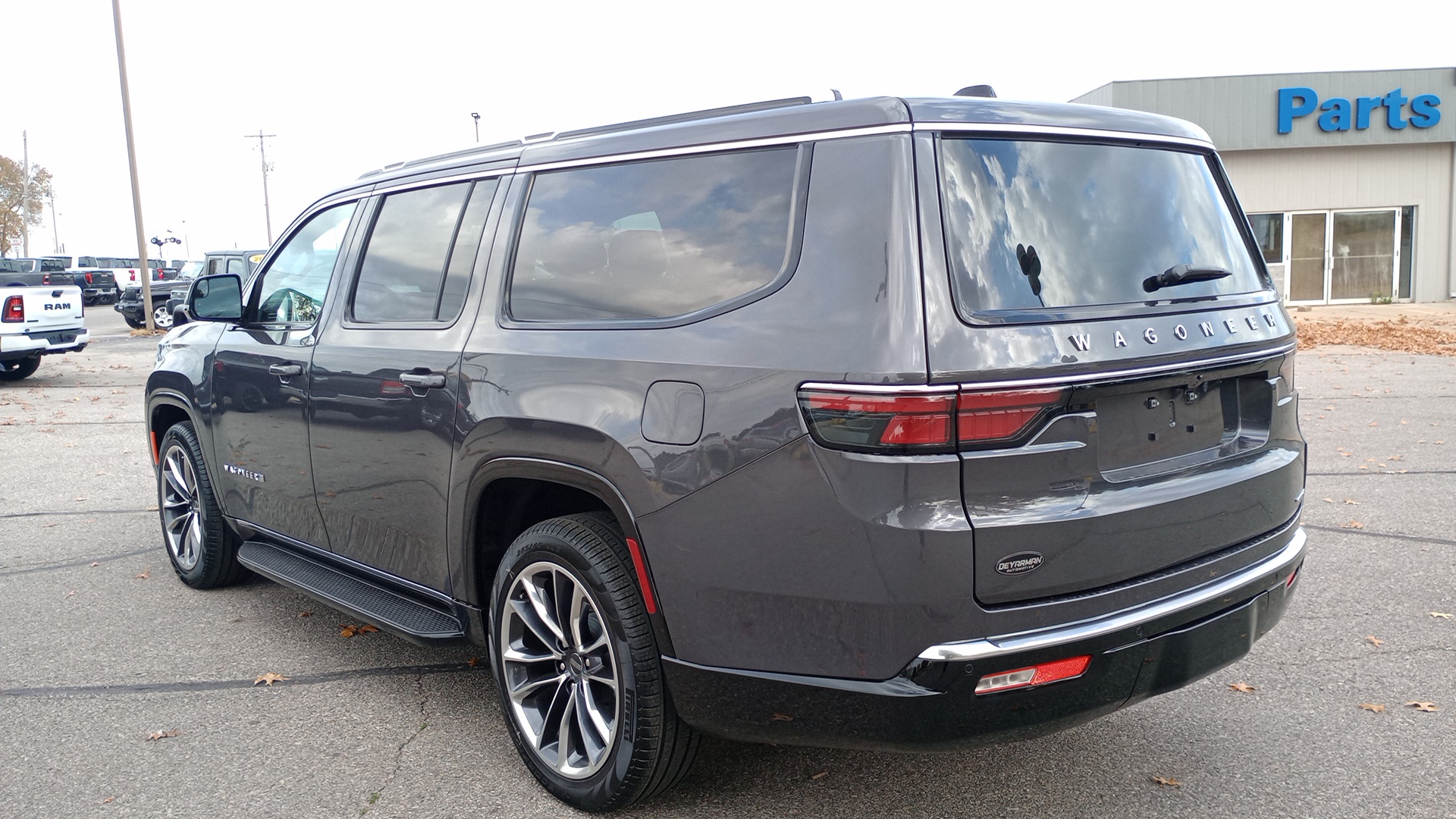 2024 Jeep Wagoneer L Series II 5