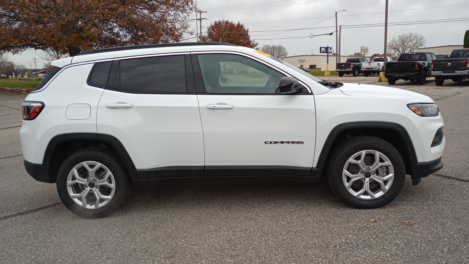 2025 Jeep Compass Latitude 2