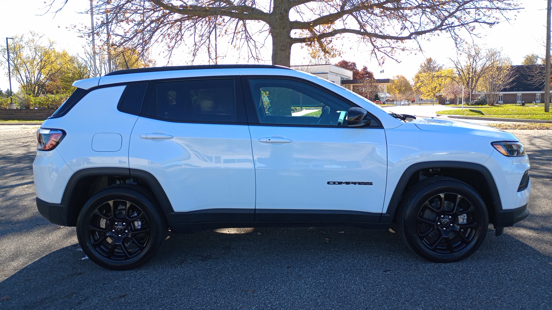 2025 Jeep Compass Latitude 2