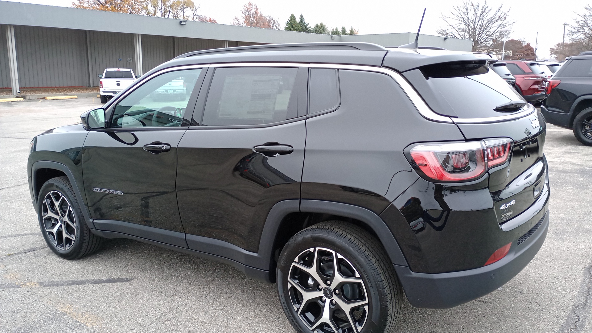 2025 Jeep Compass Limited 5