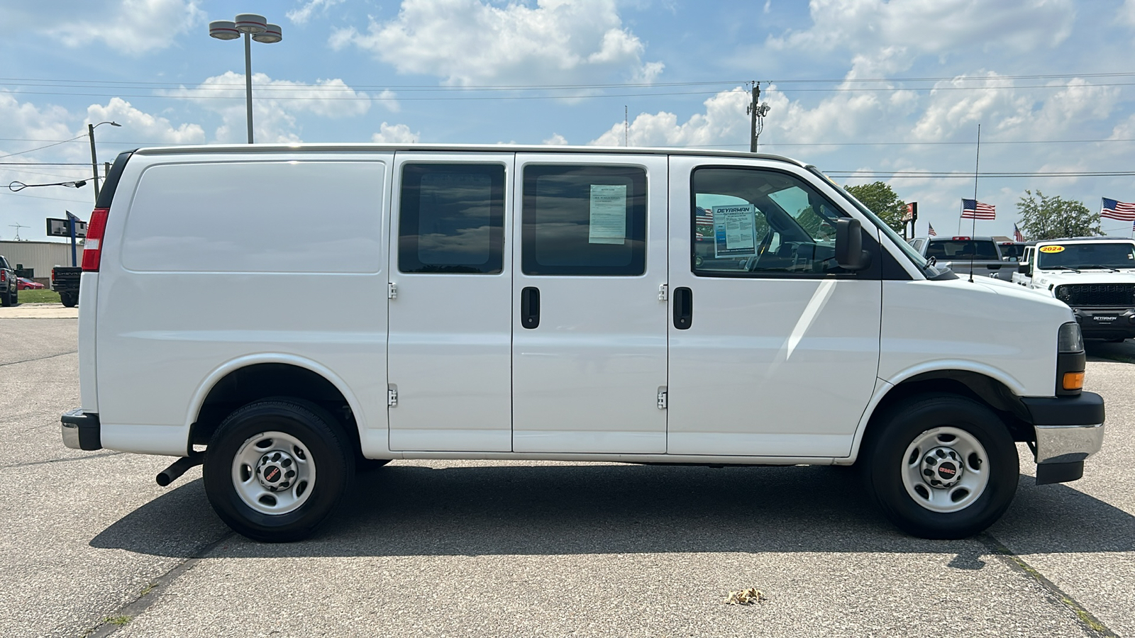 2021 GMC Savana 2500 Work Van 2