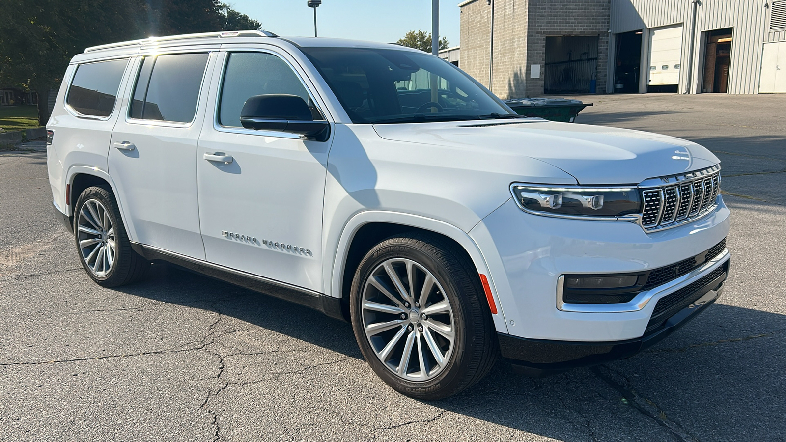 2023 Jeep Grand Wagoneer Series II 1