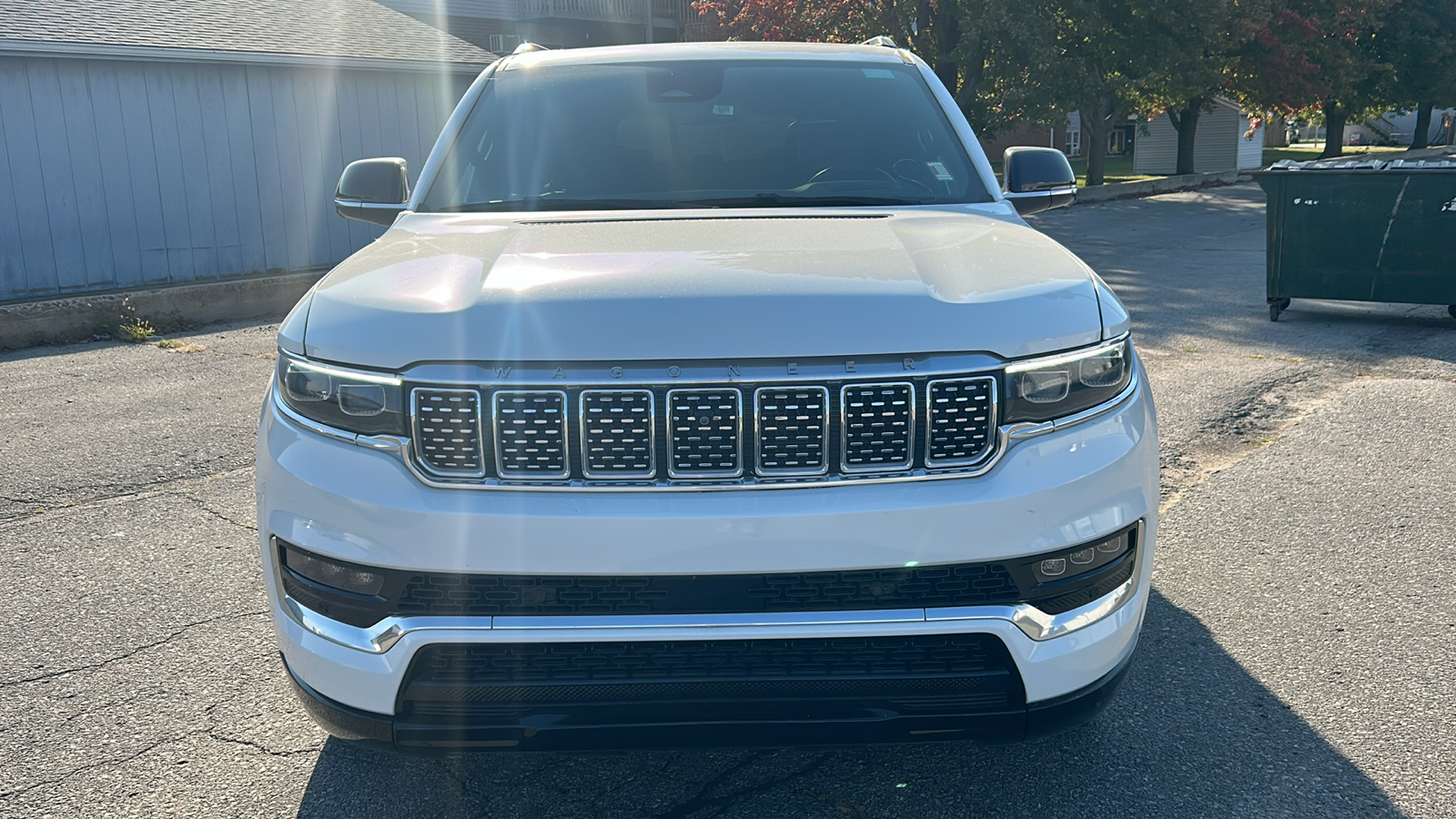 2023 Jeep Grand Wagoneer Series II 8