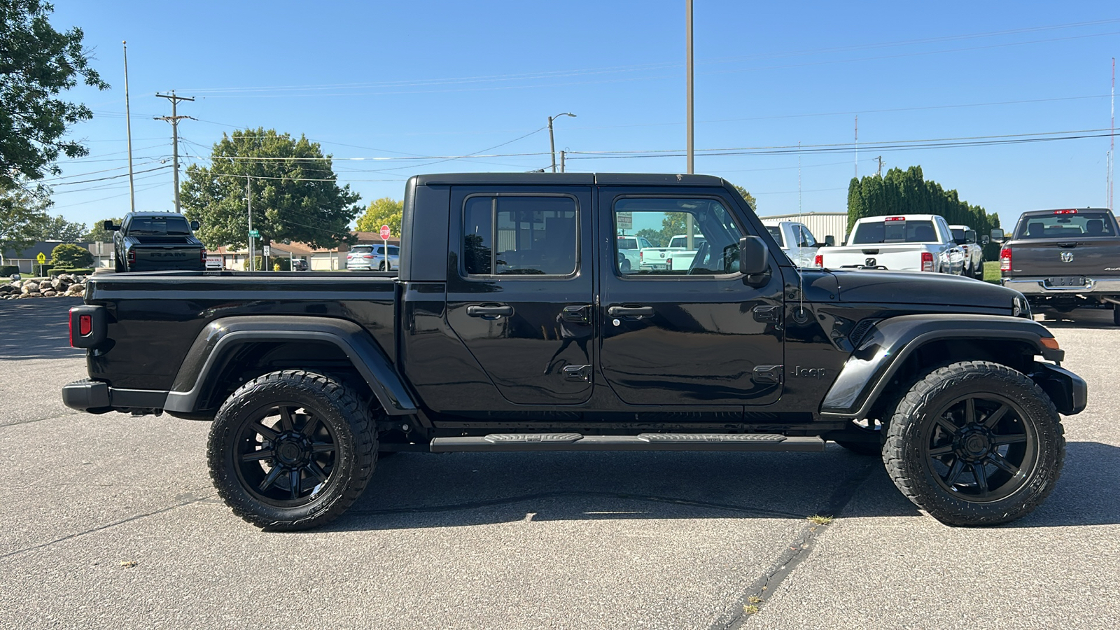 2021 Jeep Gladiator Sport 2