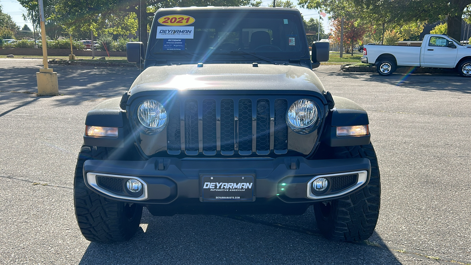 2021 Jeep Gladiator Sport 8