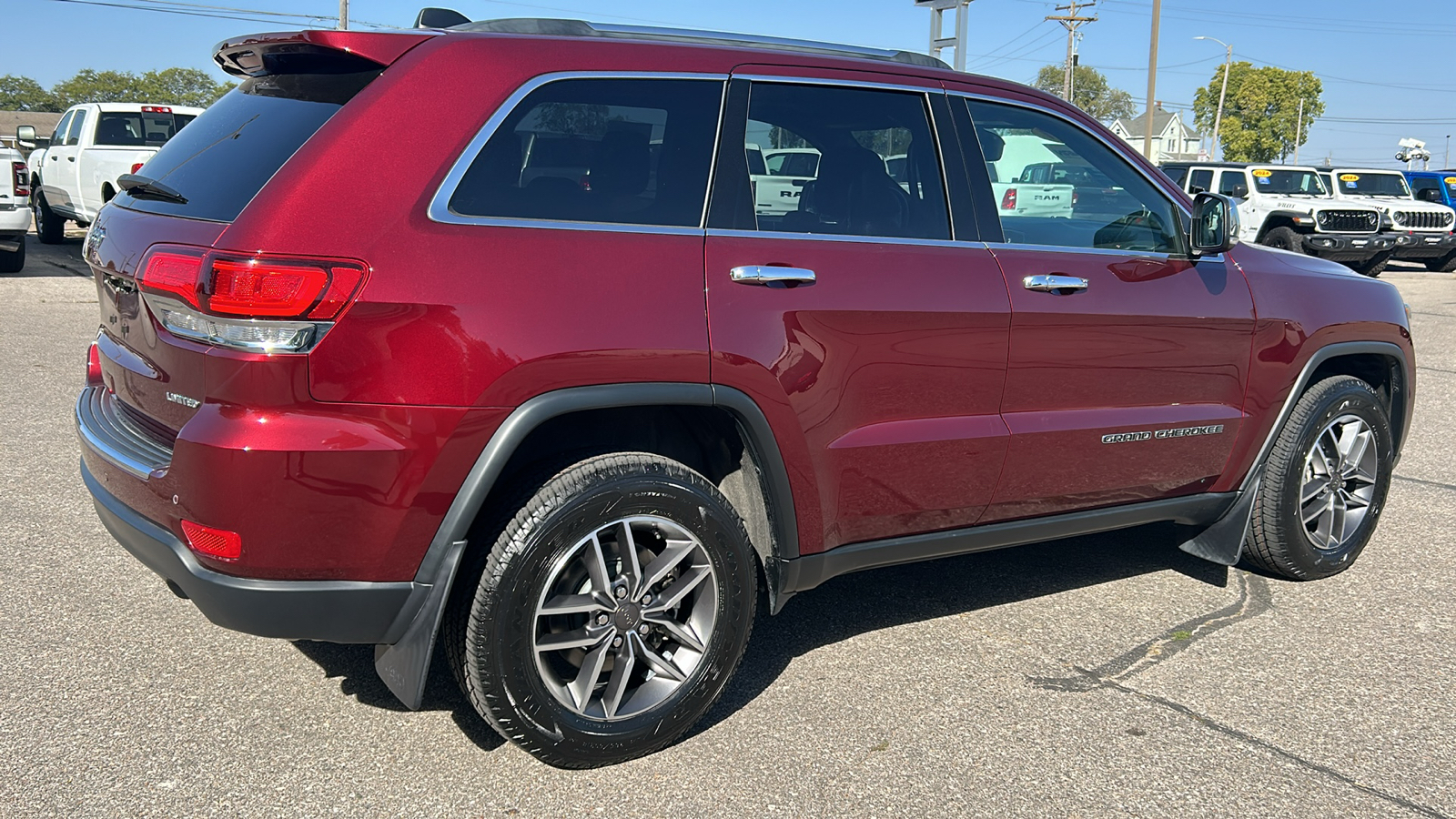 2021 Jeep Grand Cherokee Limited 3