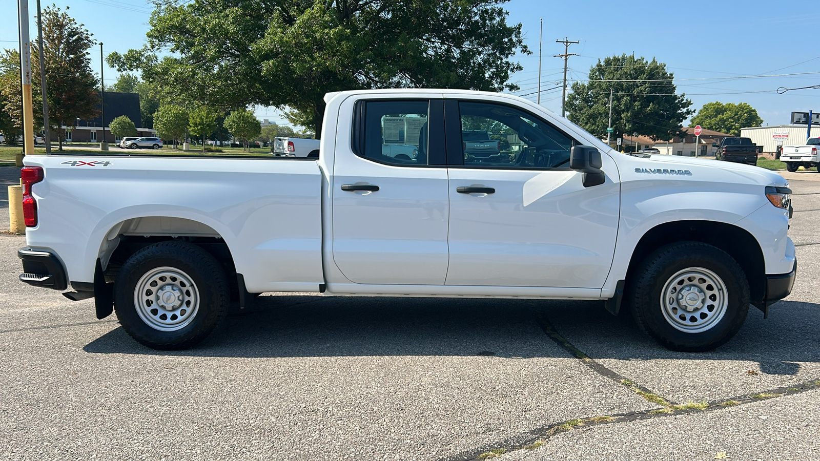 2024 Chevrolet Silverado 1500 WT 2