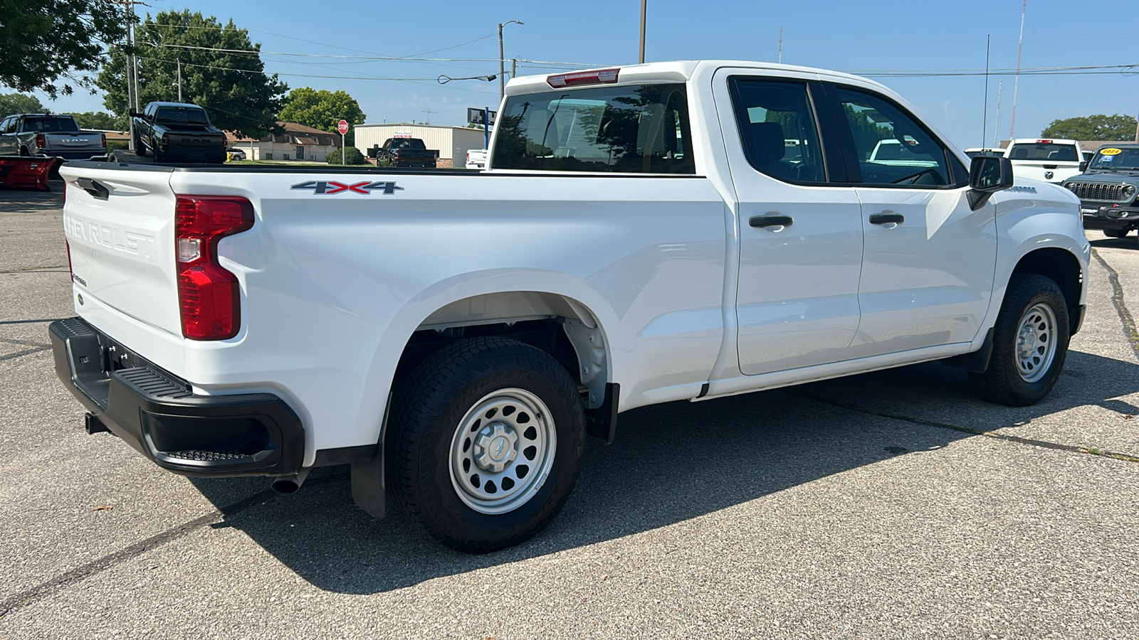 2024 Chevrolet Silverado 1500 WT 3