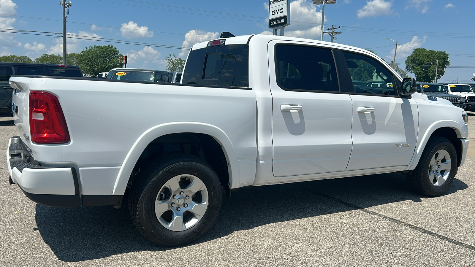 2025 Ram 1500 Big Horn/Lone Star 3