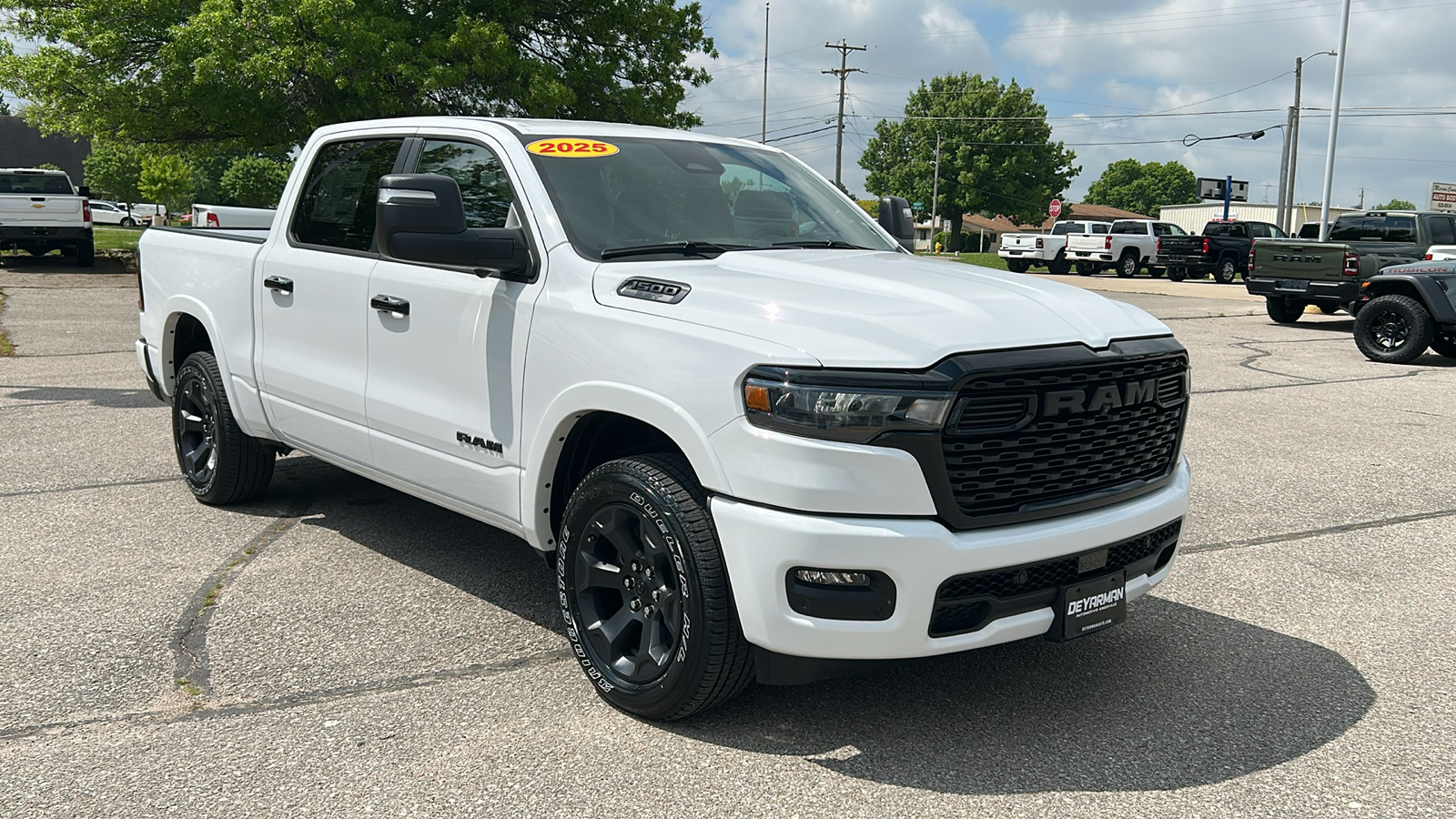 2025 Ram 1500 Big Horn/Lone Star 1