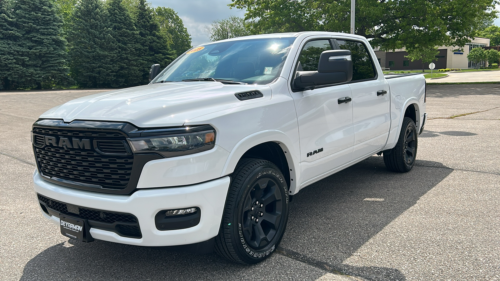 2025 Ram 1500 Big Horn/Lone Star 3