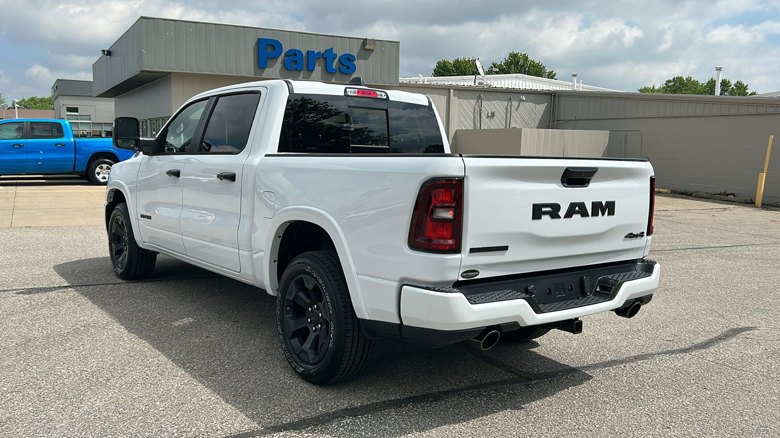 2025 Ram 1500 Big Horn/Lone Star 5