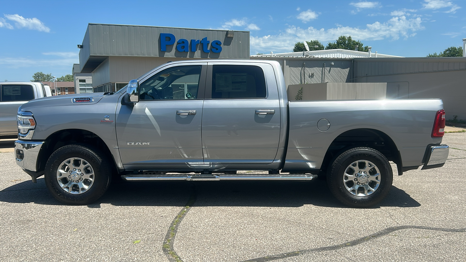 2024 Ram 2500 Laramie 6