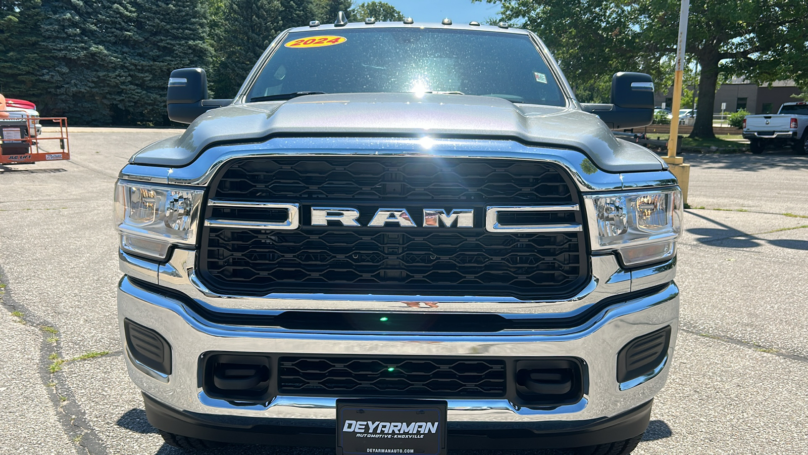 2024 Ram 2500 Tradesman 8