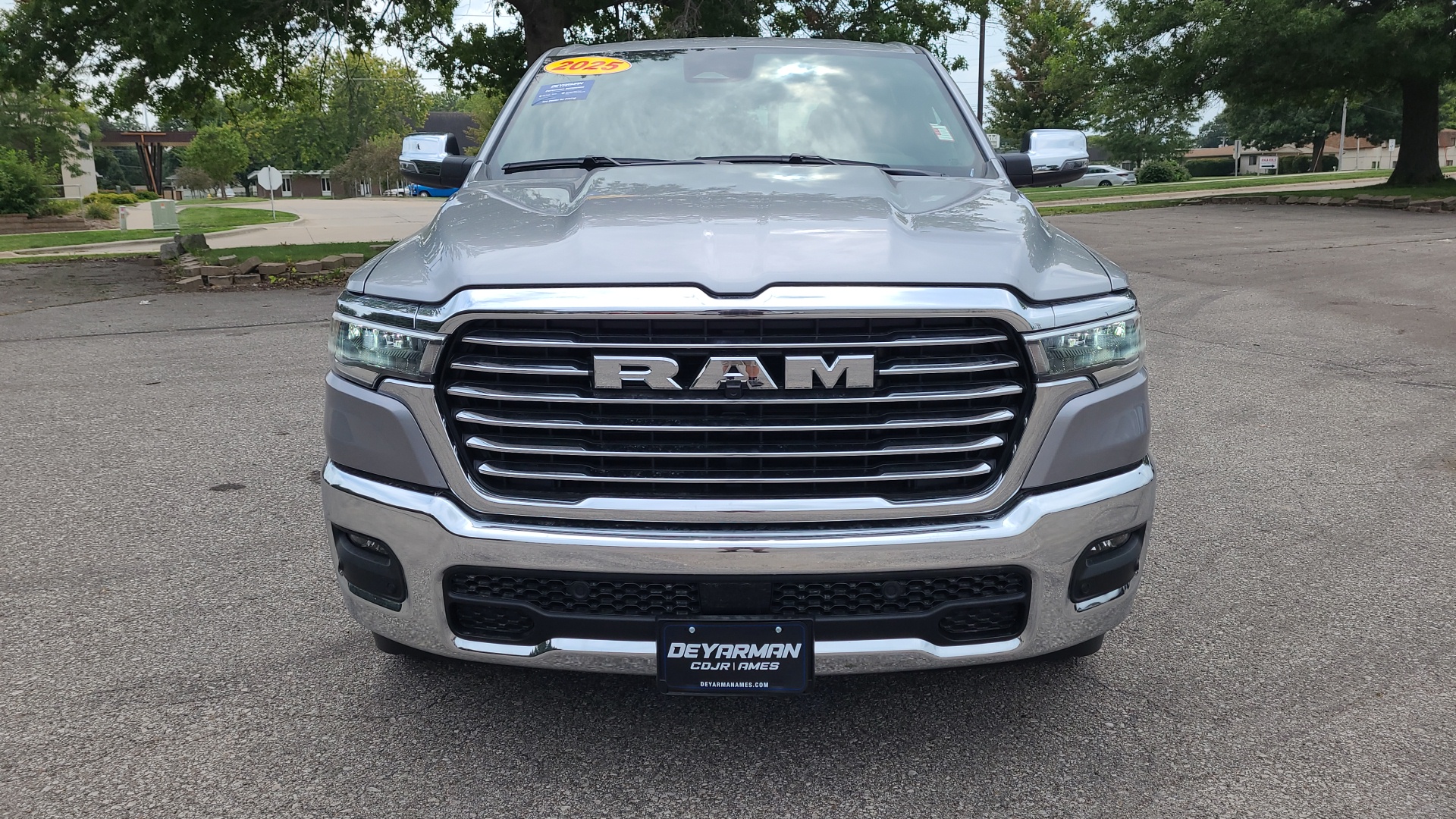 2025 Ram 1500 Laramie 8