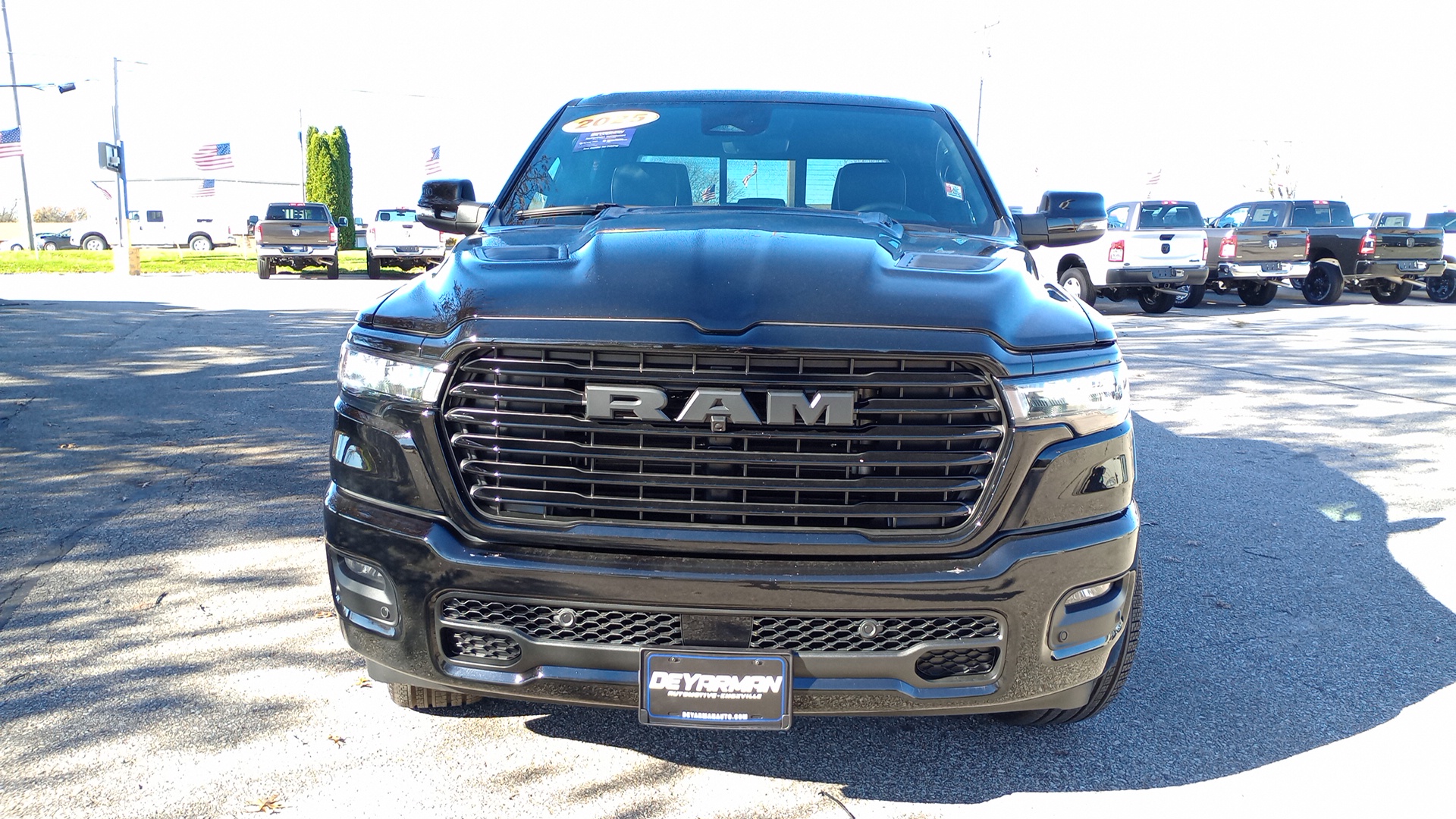 2025 Ram 1500 Laramie 8