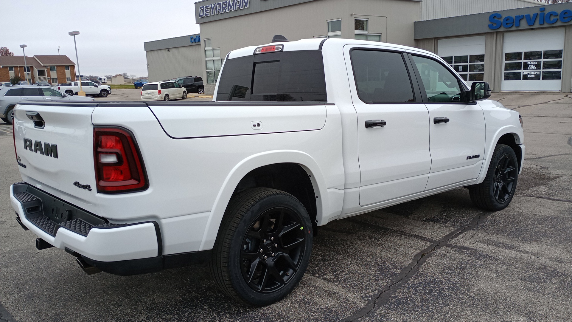 2025 Ram 1500 Laramie 3