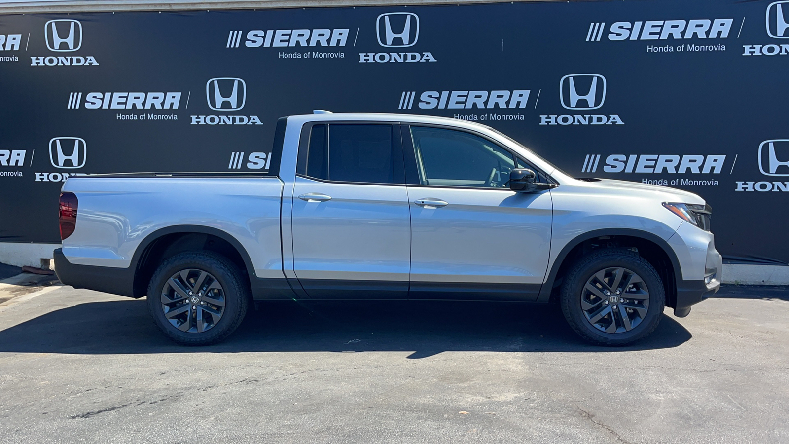 2024 Honda Ridgeline Sport 3