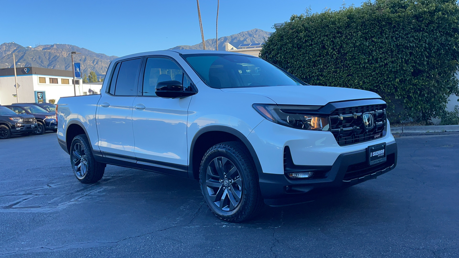 2024 Honda Ridgeline Sport 2