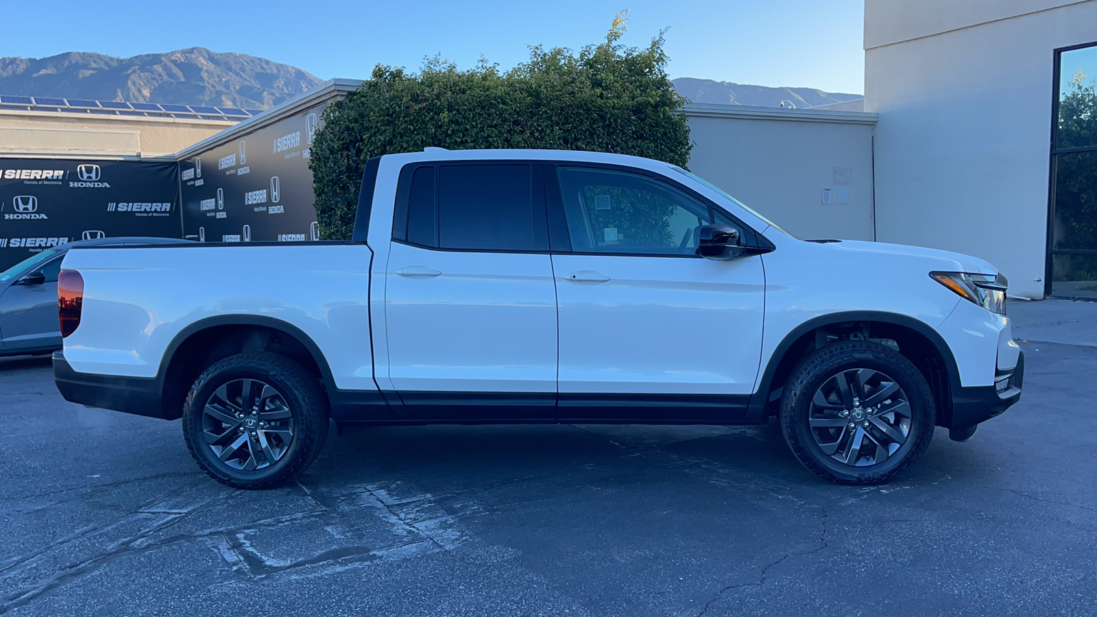 2024 Honda Ridgeline Sport 3